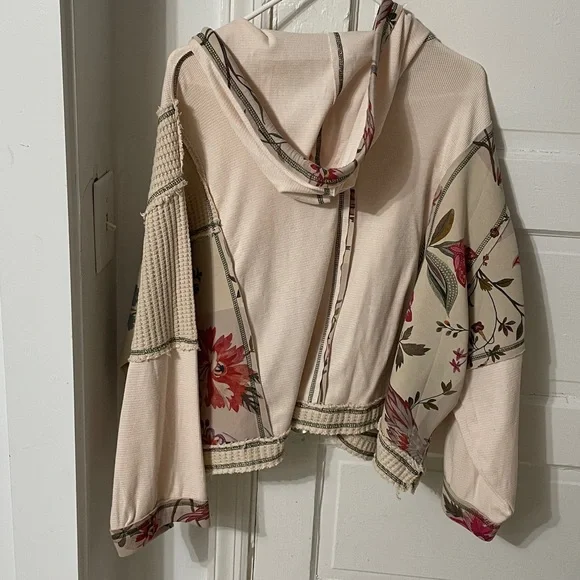 Pol Floral Patchwork Hoodie In Size Small. - Picture 8 of 15